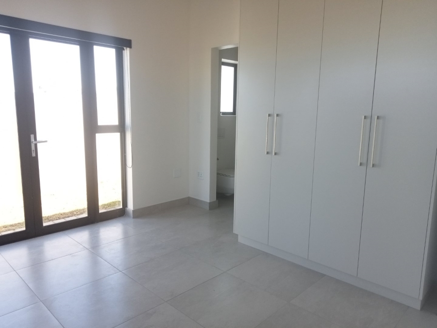 To Let 3 Bedroom Property for Rent in Le Grand Golf Estate Western Cape
